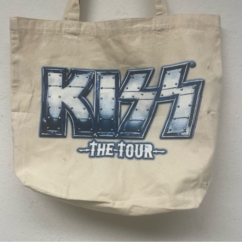 KISS “The Tour” VIP Bag 2012